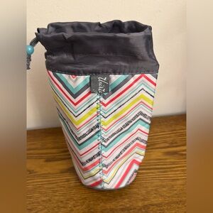 Thirty-One insulated thermal bottle holder in a multi-color chevron print. NWOT